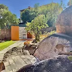 Rosi - Al Mare Con Splendido Giardino 哥斯达雷