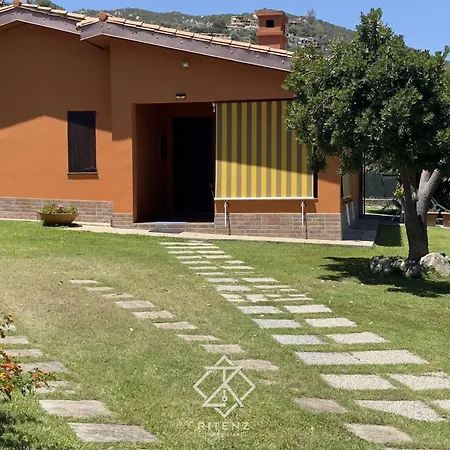 Rosi - Al Mare Con Splendido Giardino Holiday home